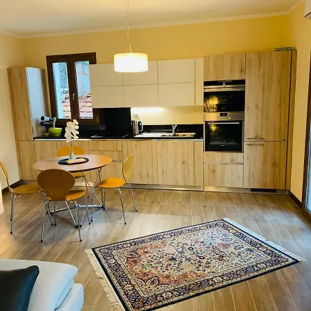 Сasa de vacaciones Casa Rustica, Lago Di Como